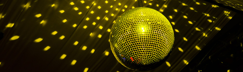 8744326-colorful-disco-ball-in-a-nightclub.jpg